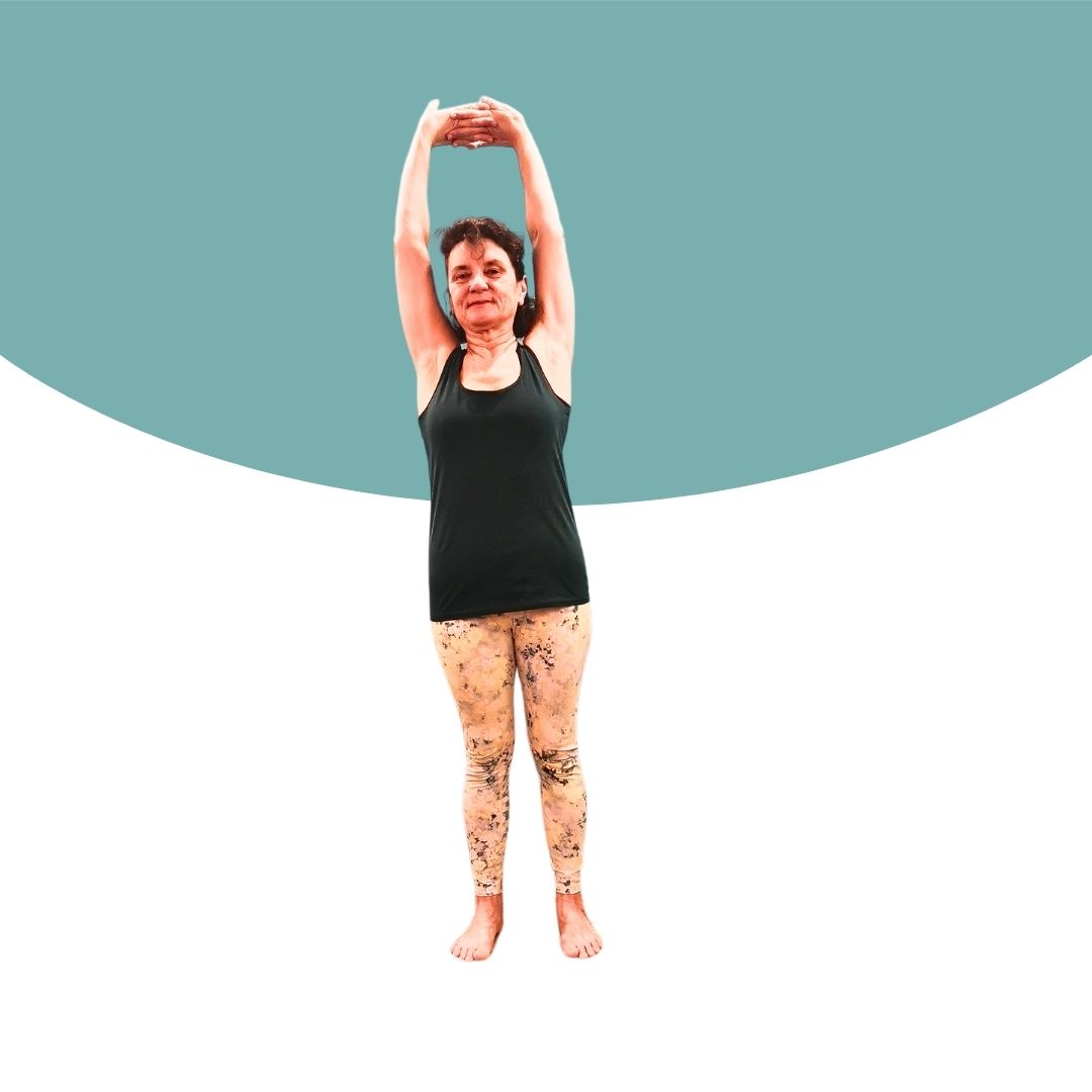 Schultern aufwärmen im Hrmonyoga